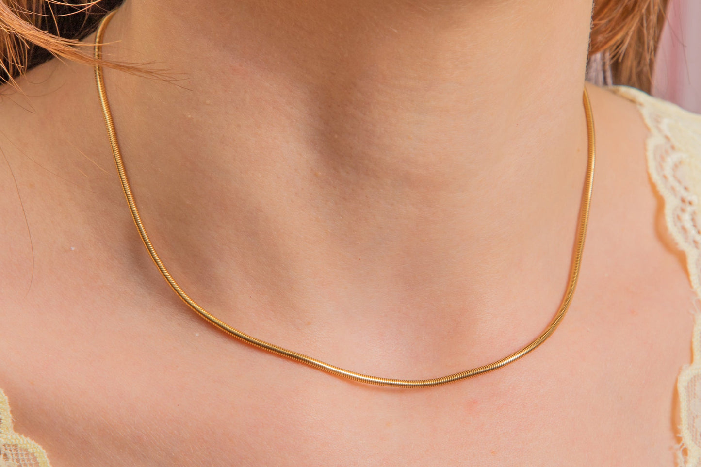 15 Antique 9ct Gold Snake Chain, 6g