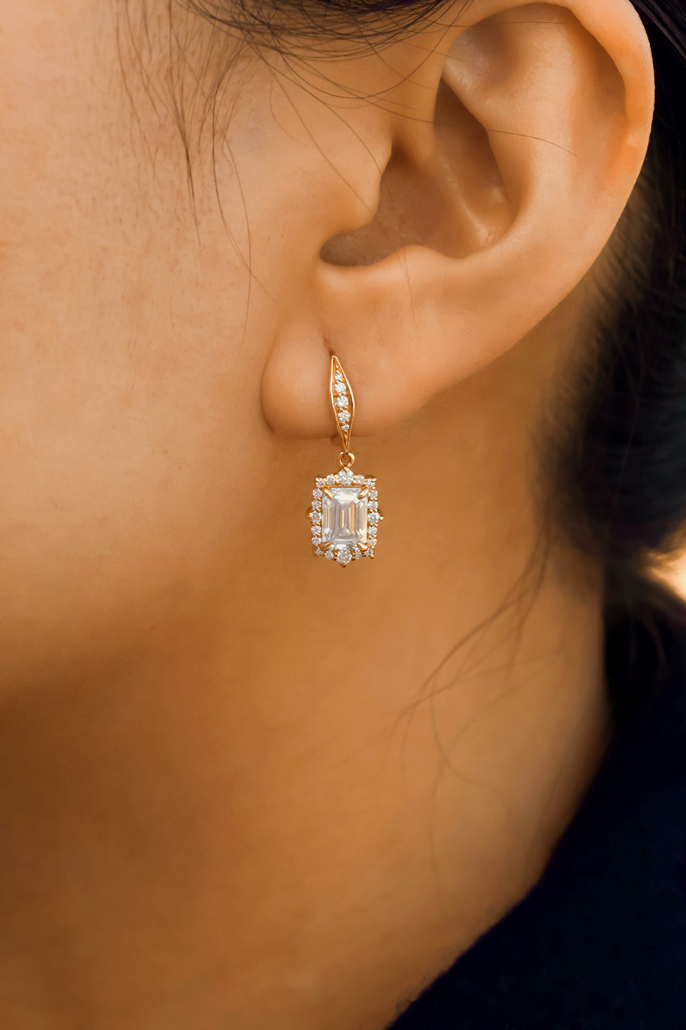 2.5 Carat Moissanite Elizabeth Earrings